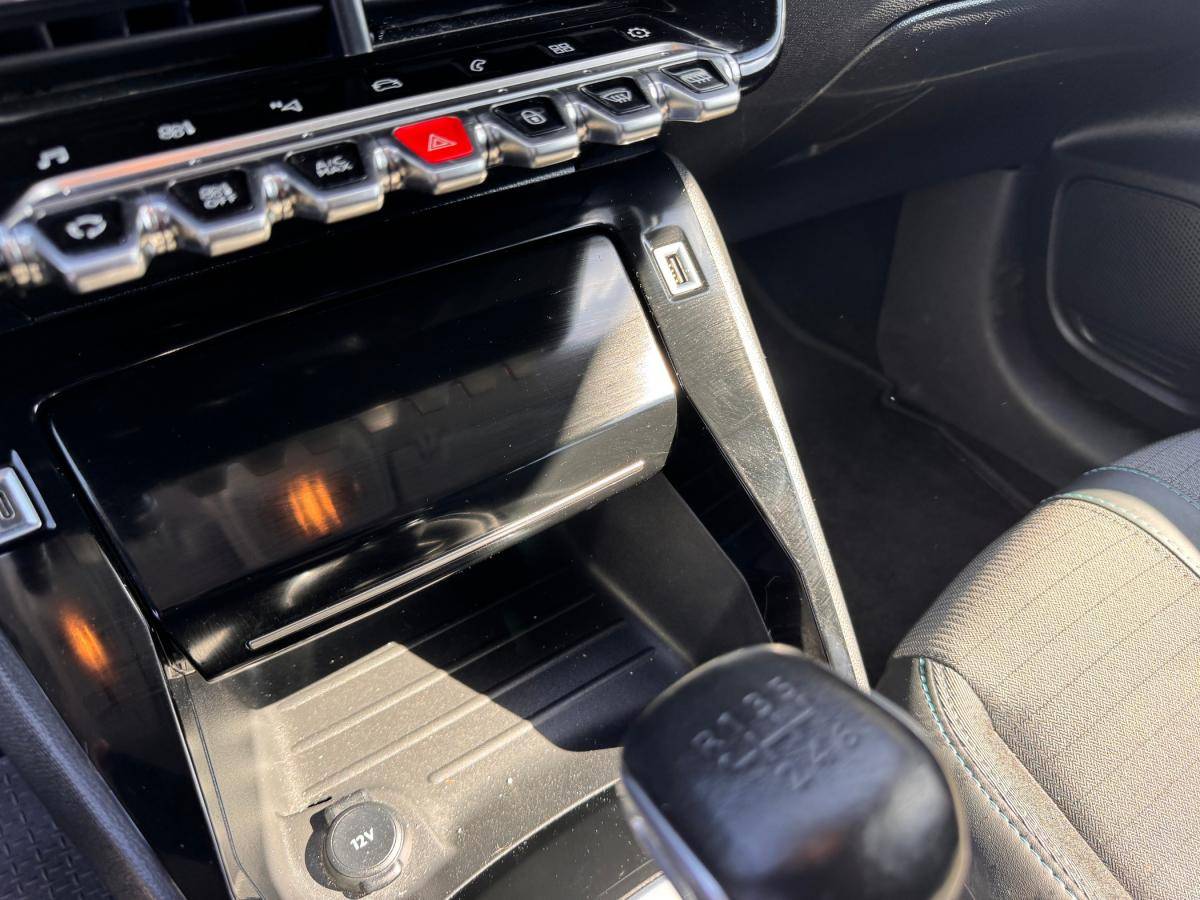 peugeot-208-2020-gasolina-1199cc