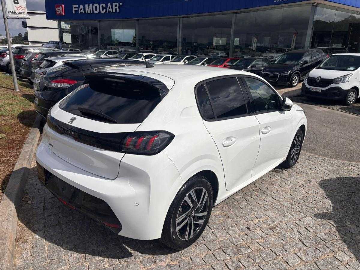 peugeot-208-2021-gasolina-1199cc