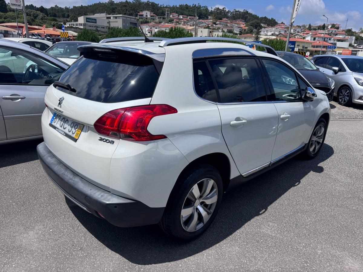 peugeot-2008-2015-gasolina-1199cc