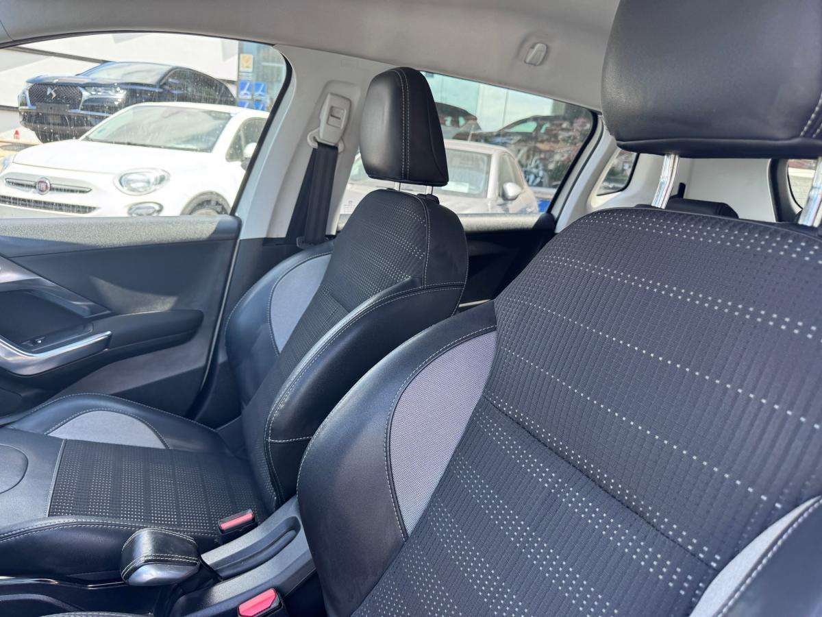 peugeot-2008-2015-gasolina-1199cc