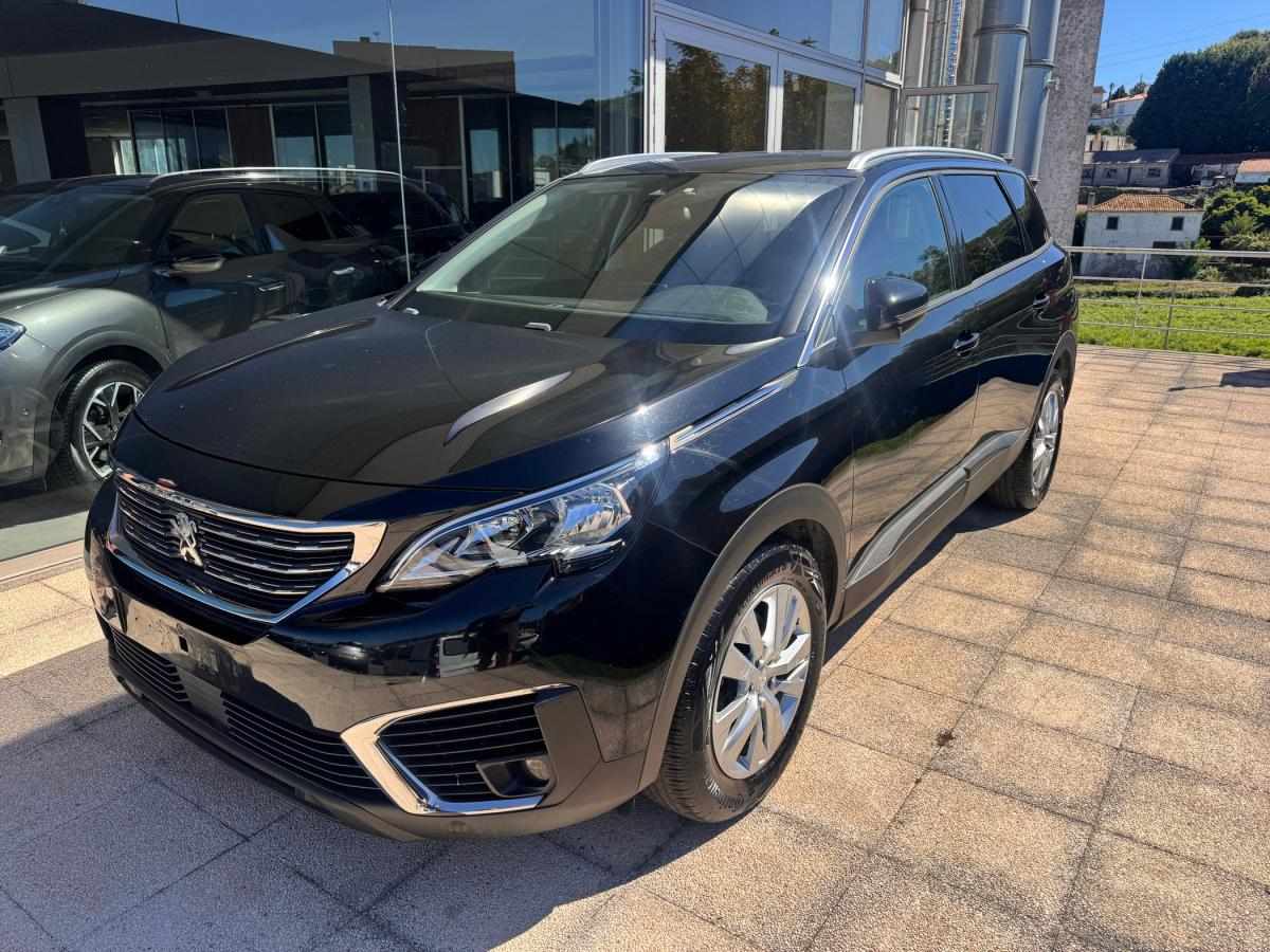 peugeot-5008-2020-gasolina-1199cc