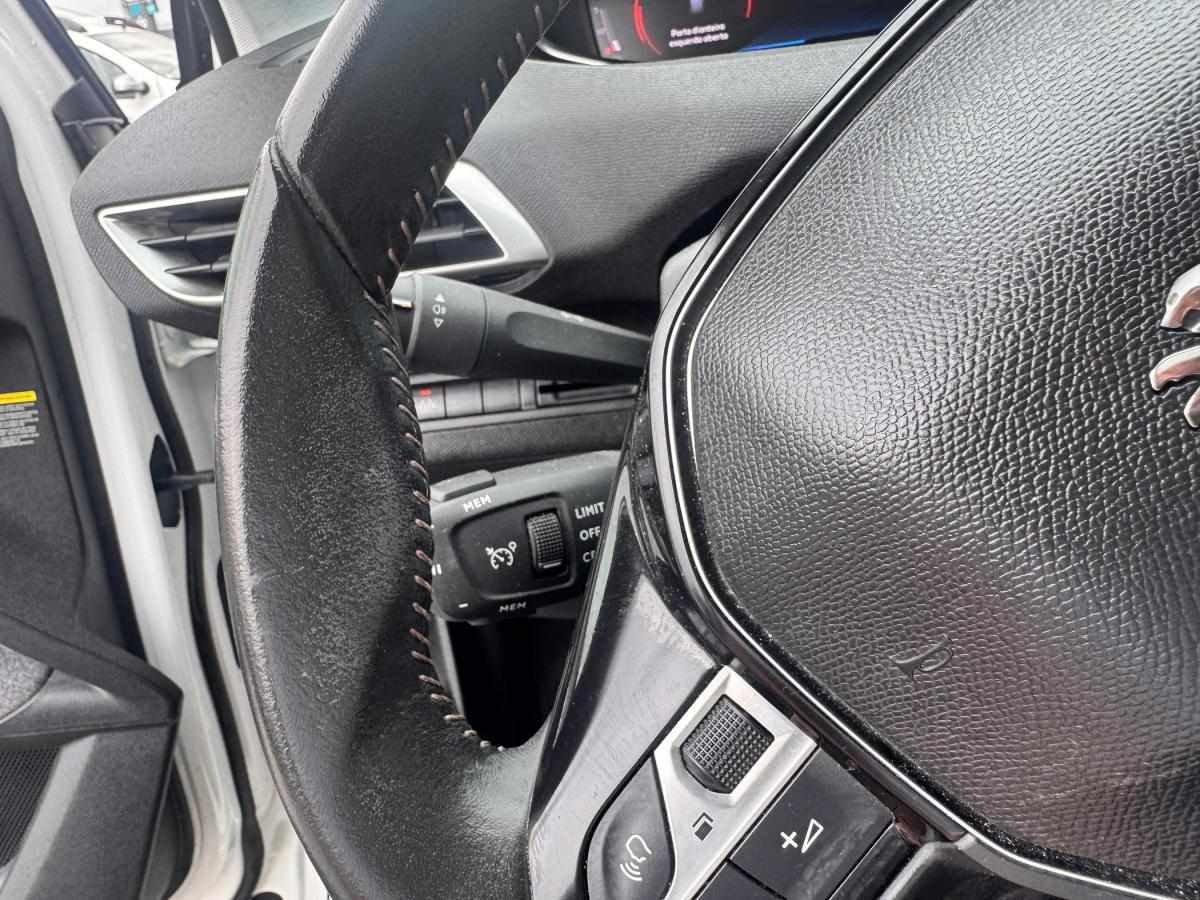 peugeot-5008-2022-gasolina-1199cc