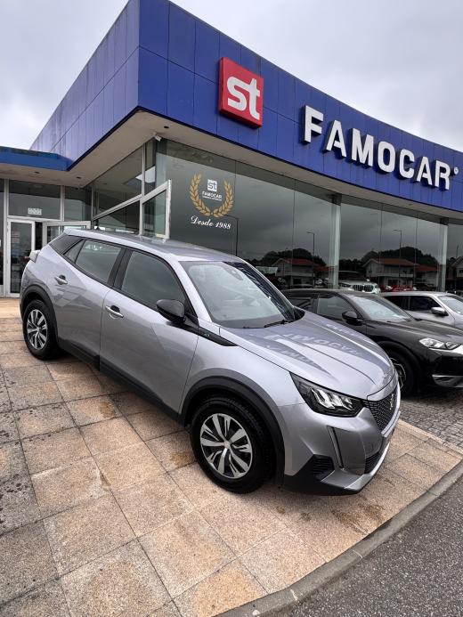 peugeot-2008-2023-eletrico-500cc