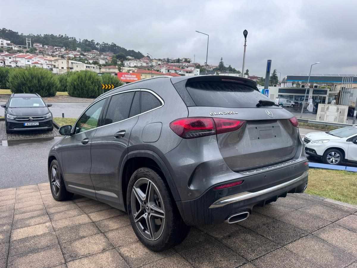 mercedes-benz-gla-2022-hibrido-a-gasolina-1332cc