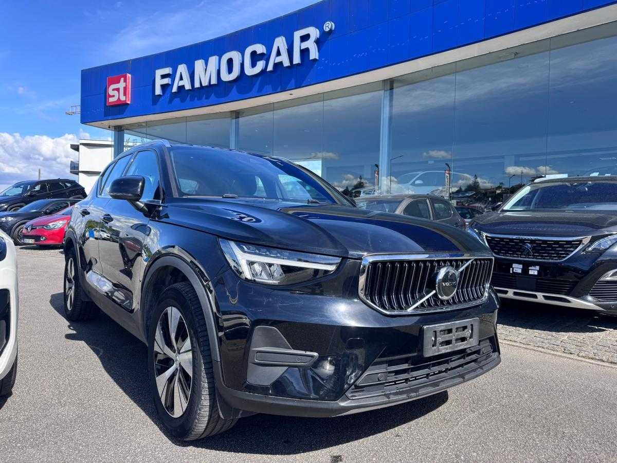 volvo-xc40-2023-hibrido-a-gasolina-1477cc