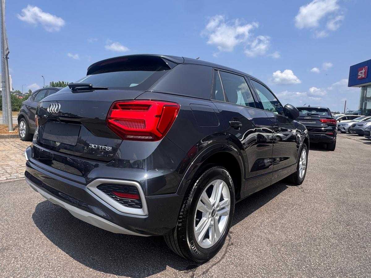 audi-q2-2022-gasolina-999cc