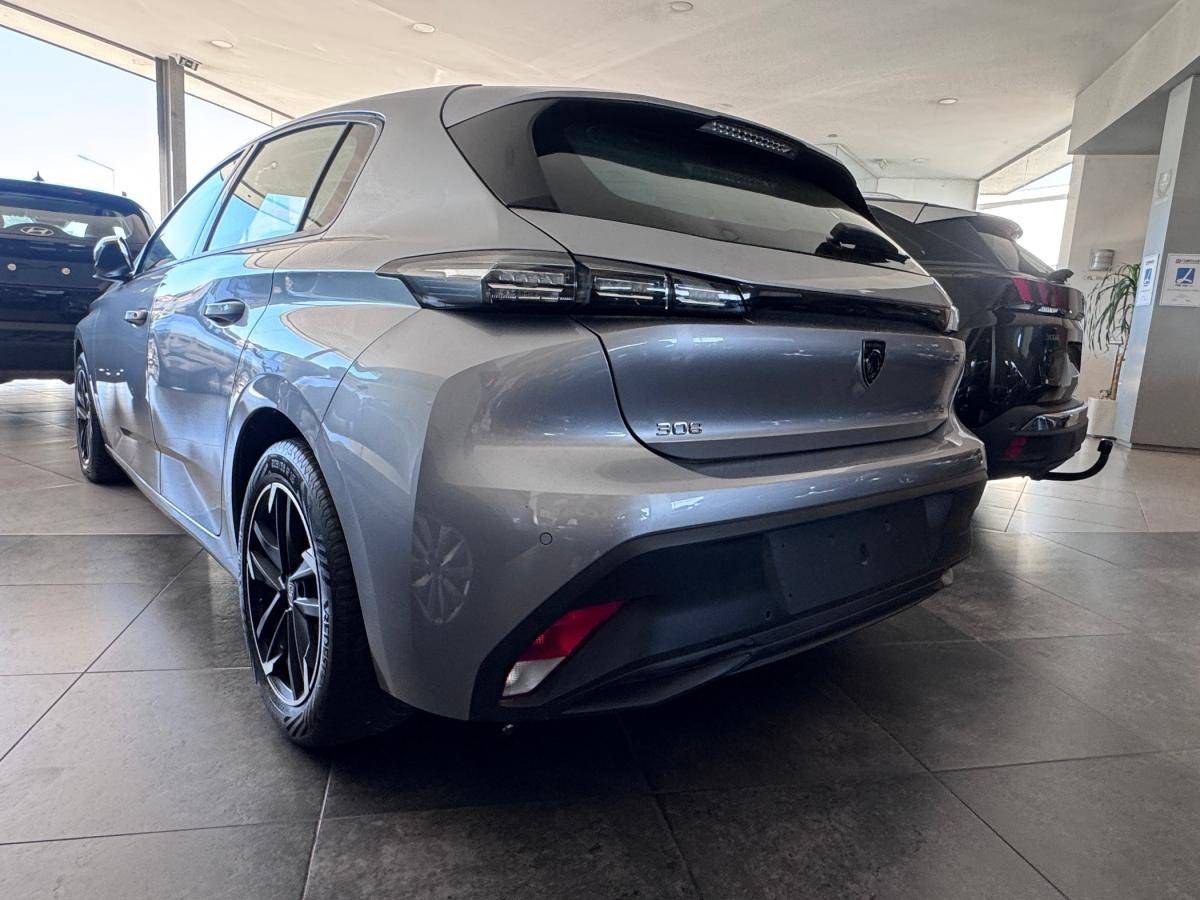 peugeot-308-2022-gasolina-1199cc