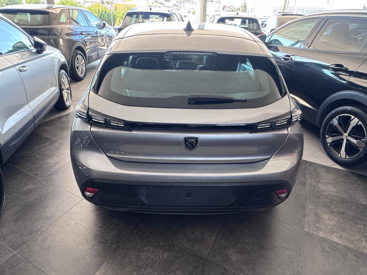 peugeot-308-2022-gasolina-1199cc