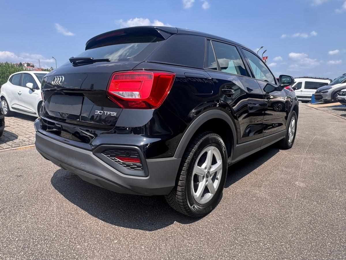 audi-q2-2022-gasolina-999cc
