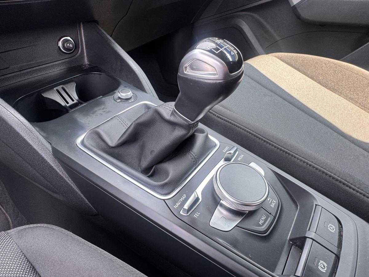 audi-q2-2022-gasolina-999cc