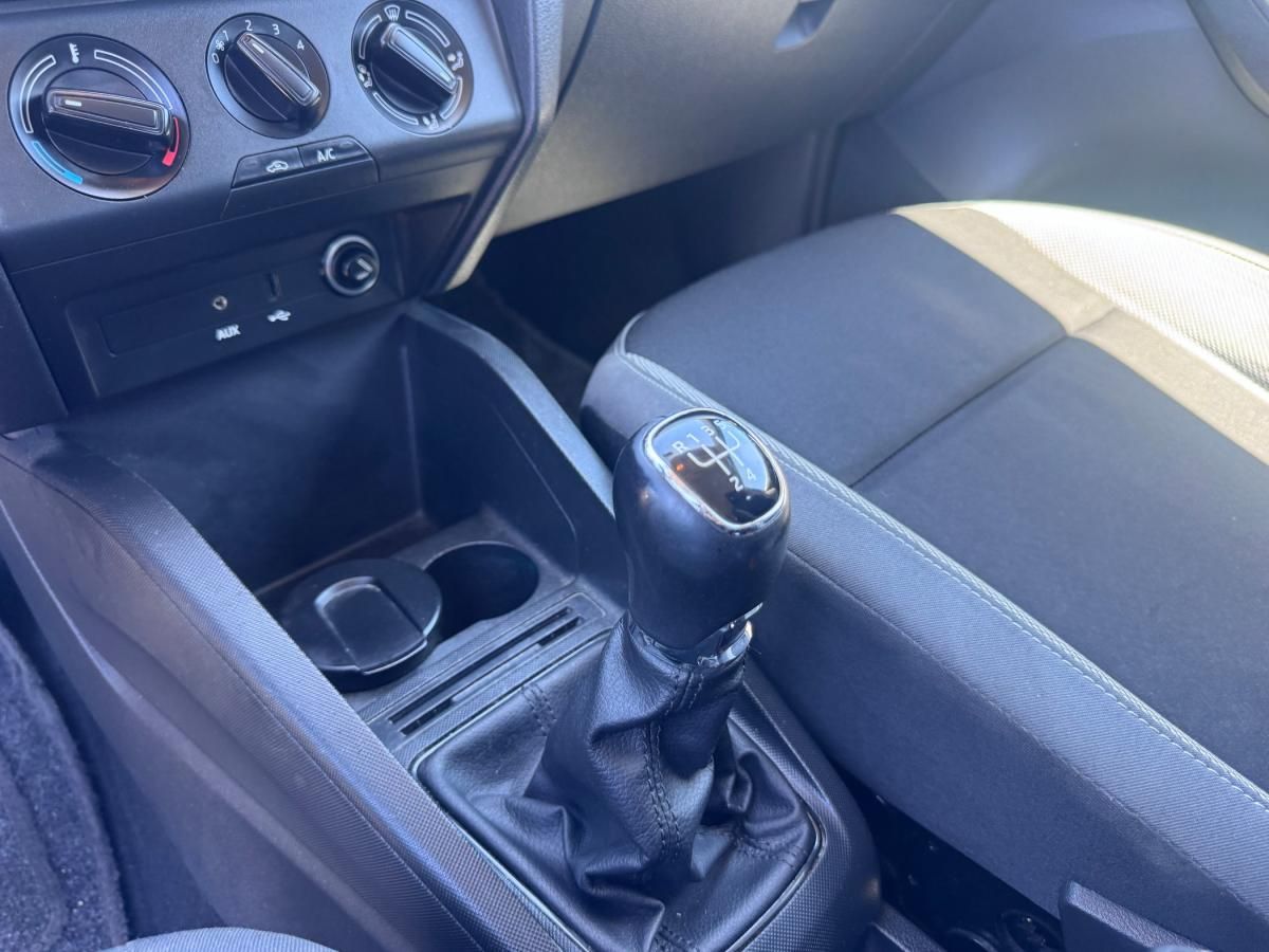 skoda-fabia-2015-gasolina-1197cc