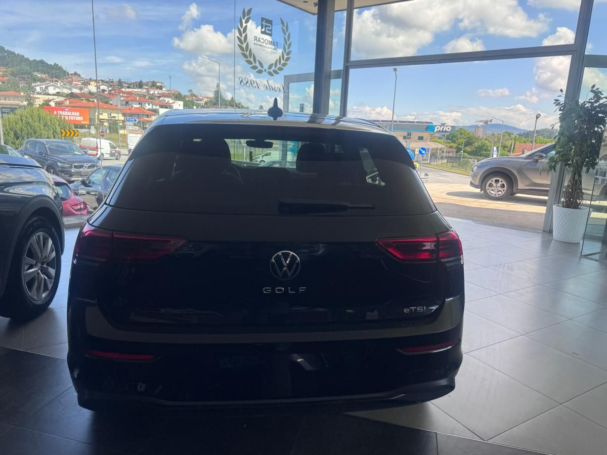 volkswagen-golf-2023-gasolina-999cc