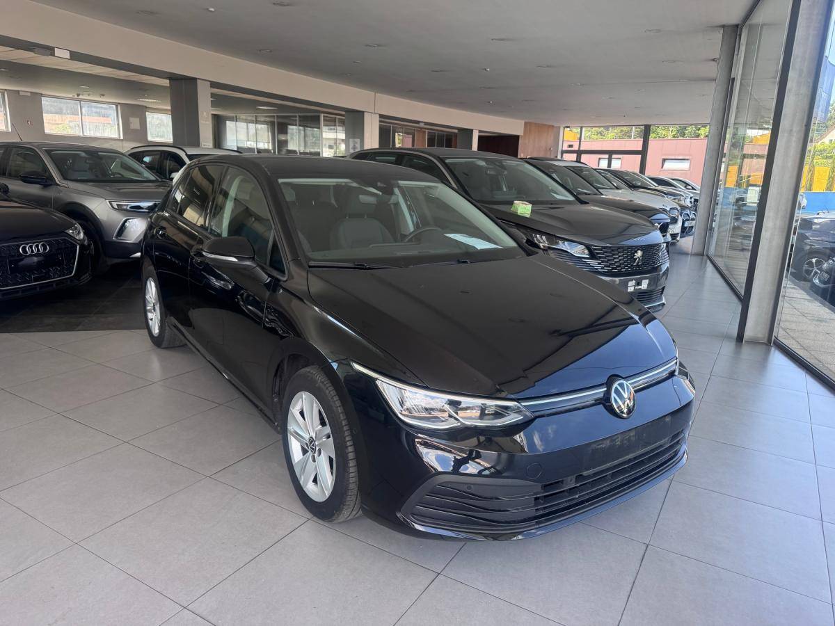volkswagen-golf-2023-gasolina-999cc
