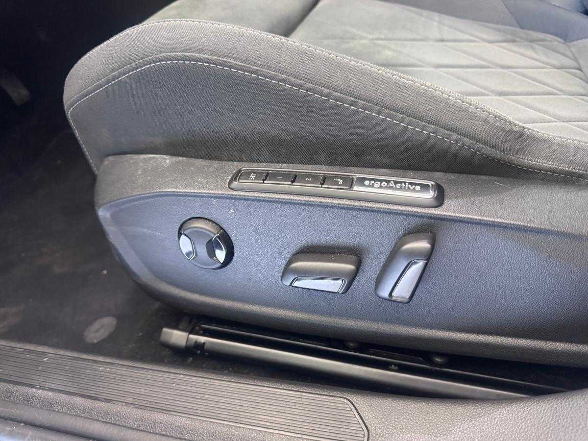 volkswagen-golf-2023-gasolina-999cc