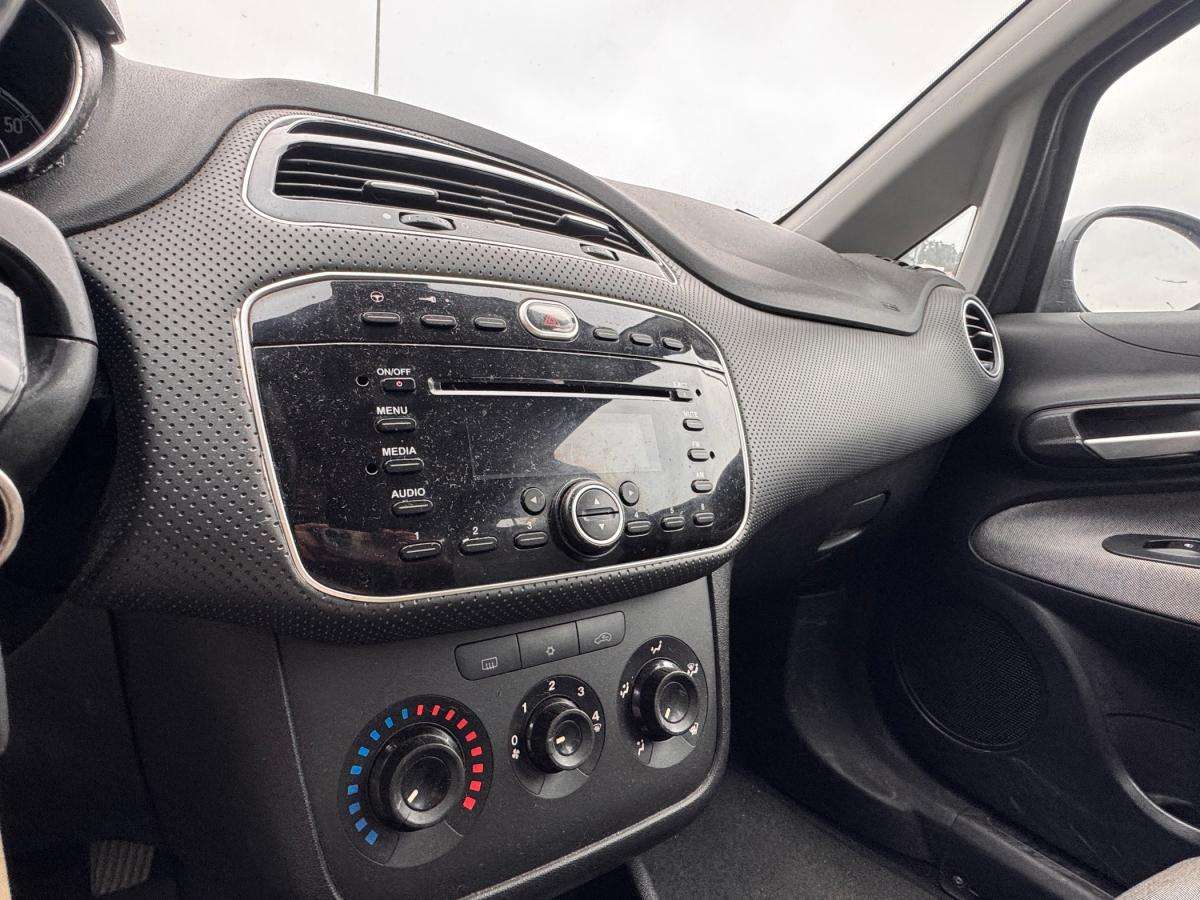 fiat-punto-evo-2010-gasolina-1368cc