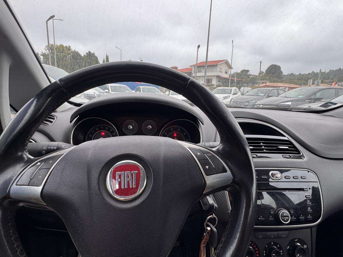 fiat-punto-evo-2010-gasolina-1368cc
