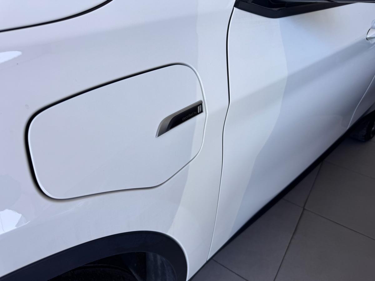 bmw-x1-2022-hibrido-a-gasolina-1499cc