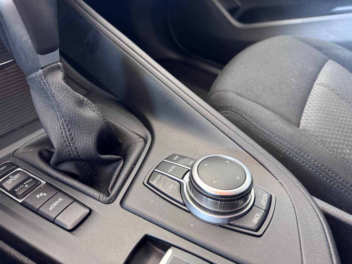 bmw-x1-2022-hibrido-a-gasolina-1499cc
