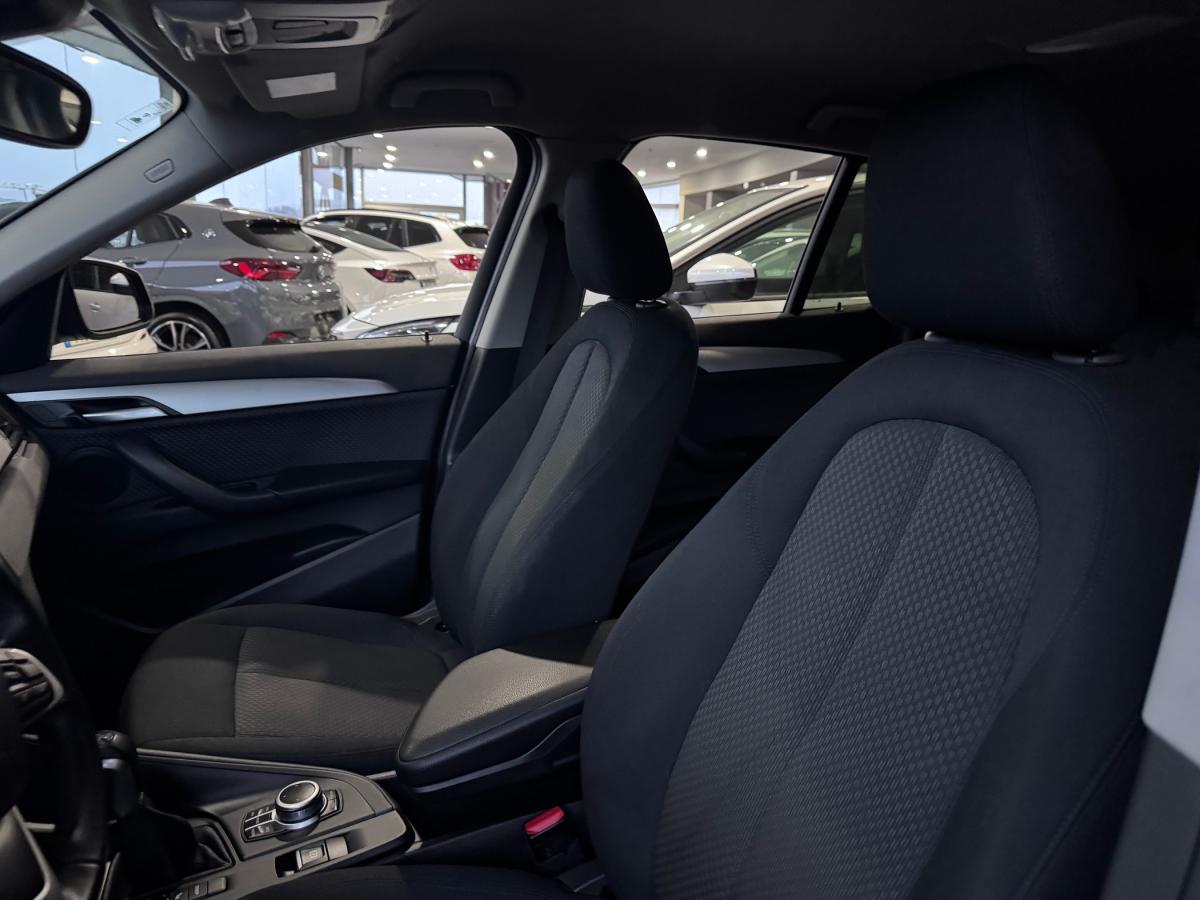 bmw-x1-2022-hibrido-a-gasolina-1499cc