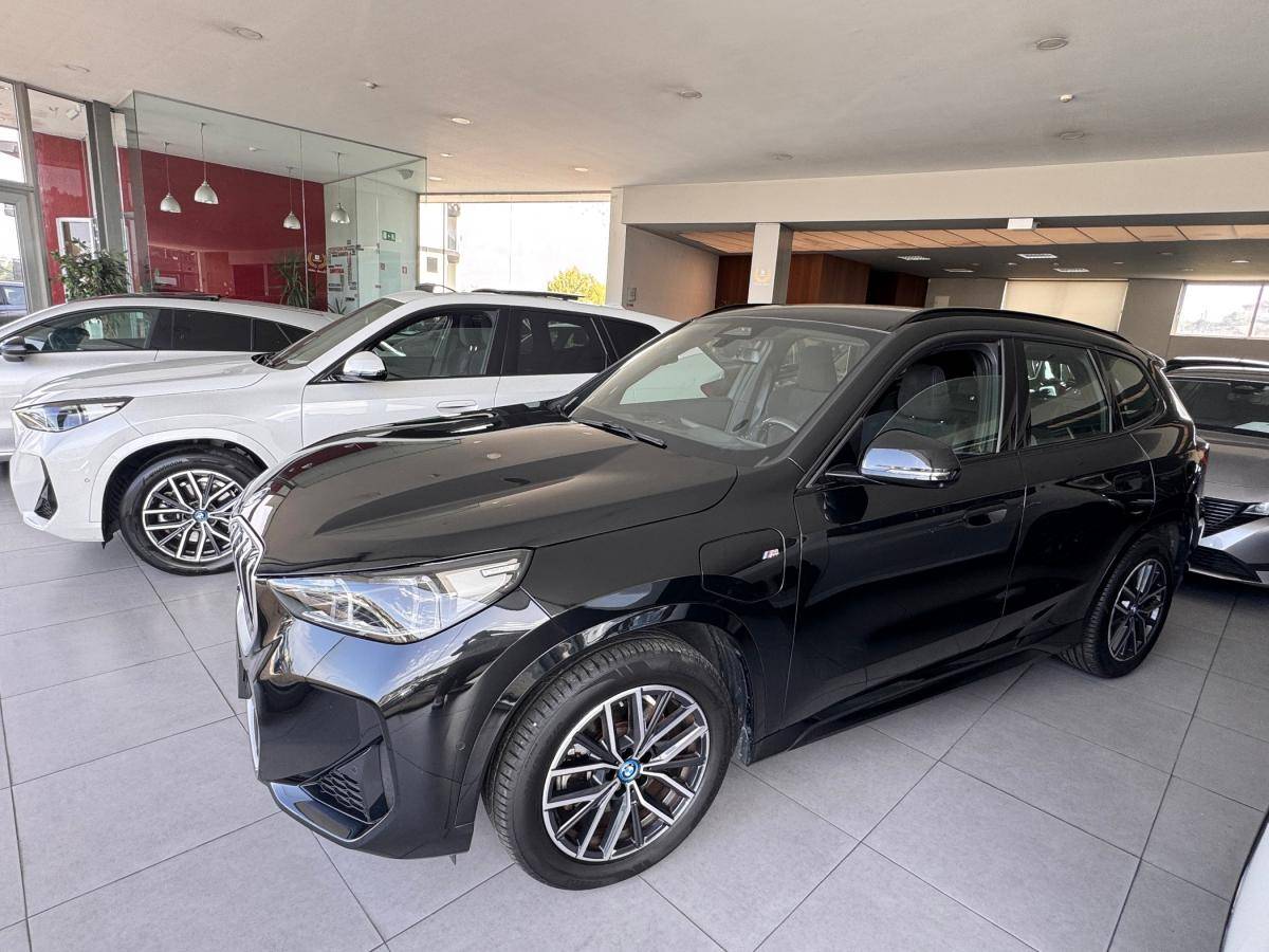 bmw-x1-2023-hibrido-a-gasolina-1499cc