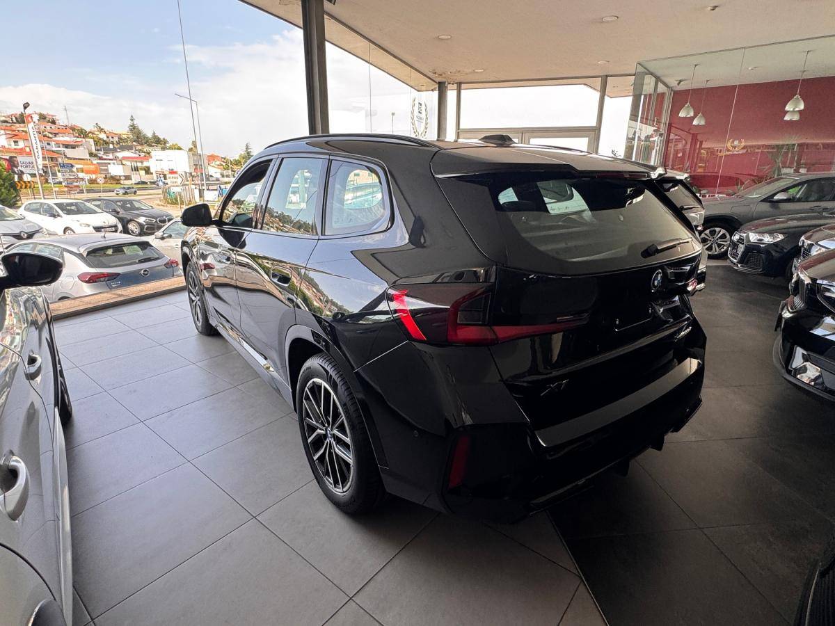bmw-x1-2023-hibrido-a-gasolina-1499cc