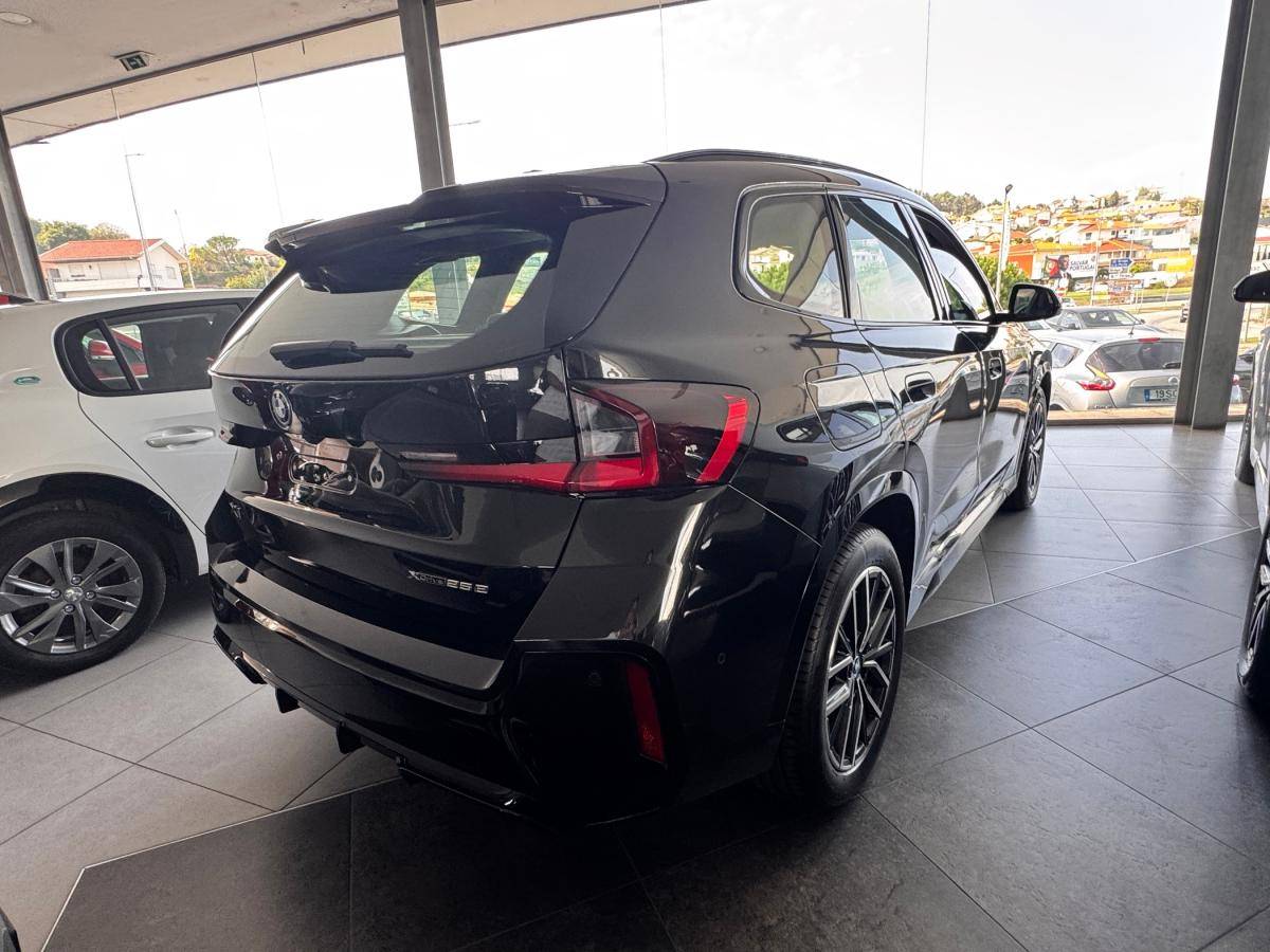 bmw-x1-2023-hibrido-a-gasolina-1499cc
