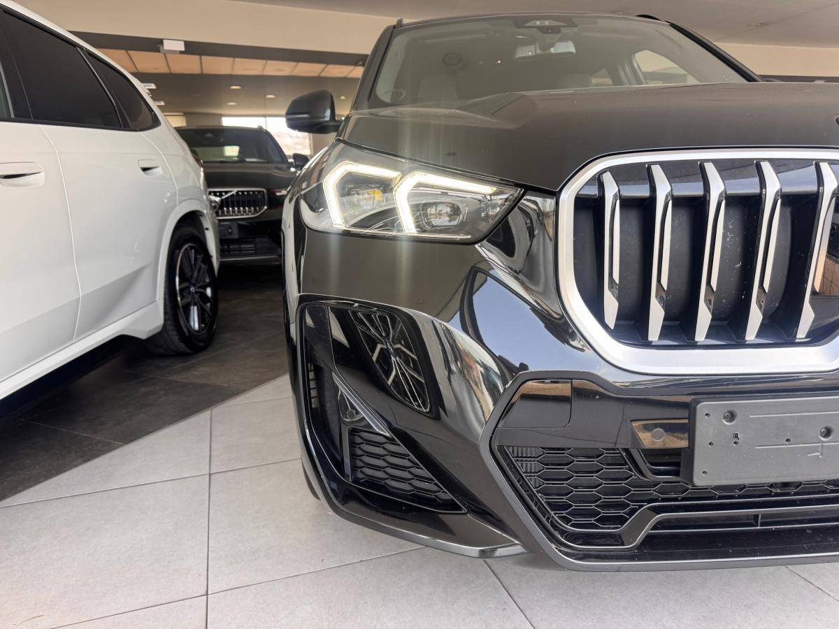 bmw-x1-2023-hibrido-a-gasolina-1499cc