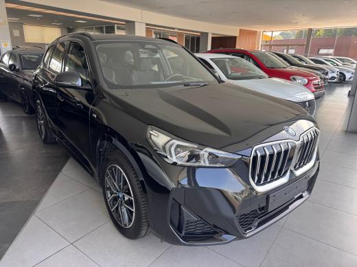 bmw-x1-2023-hibrido-a-gasolina-1499cc