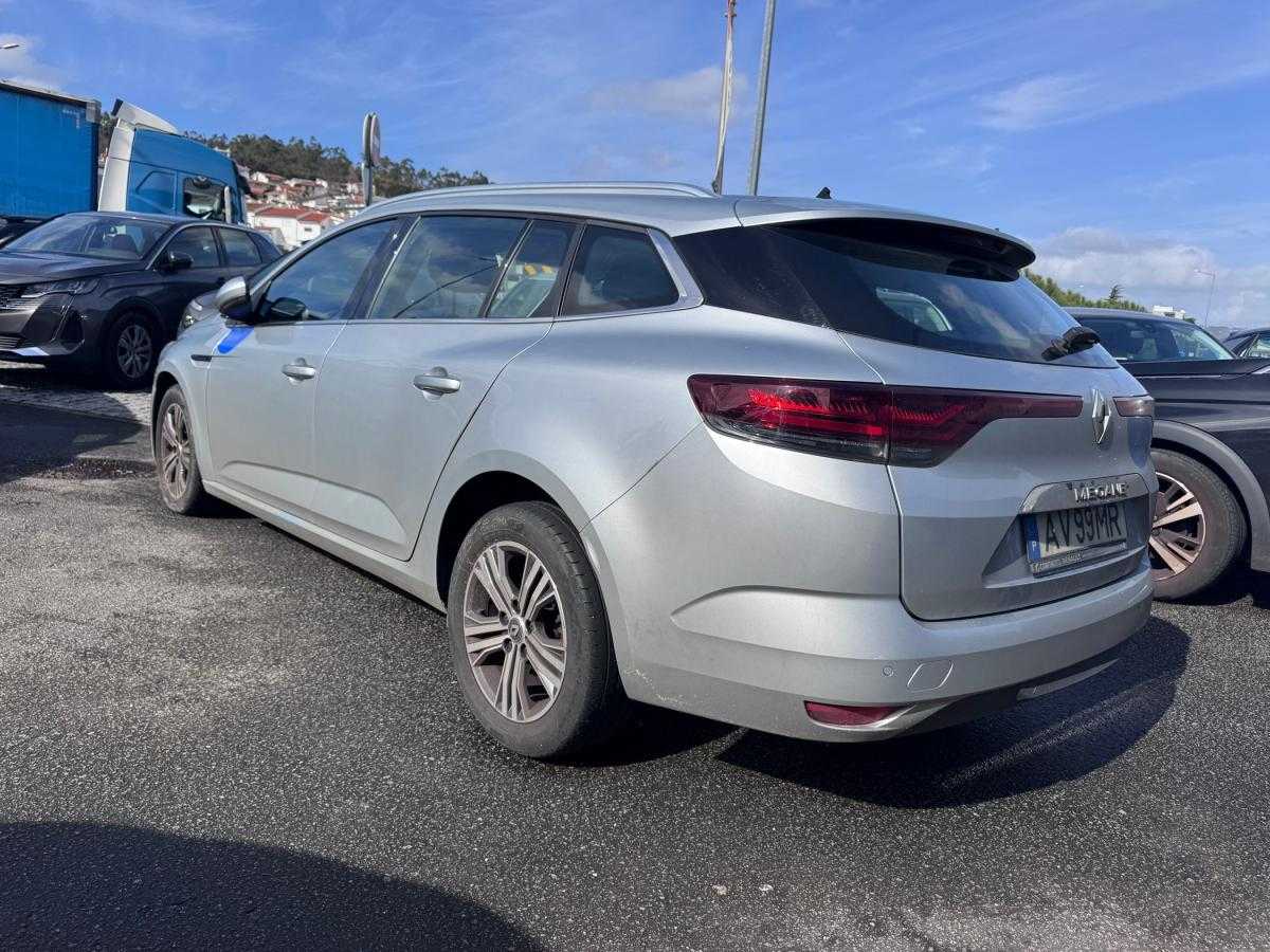 renault-megane-sport-tourer-2022-diesel-1461cc