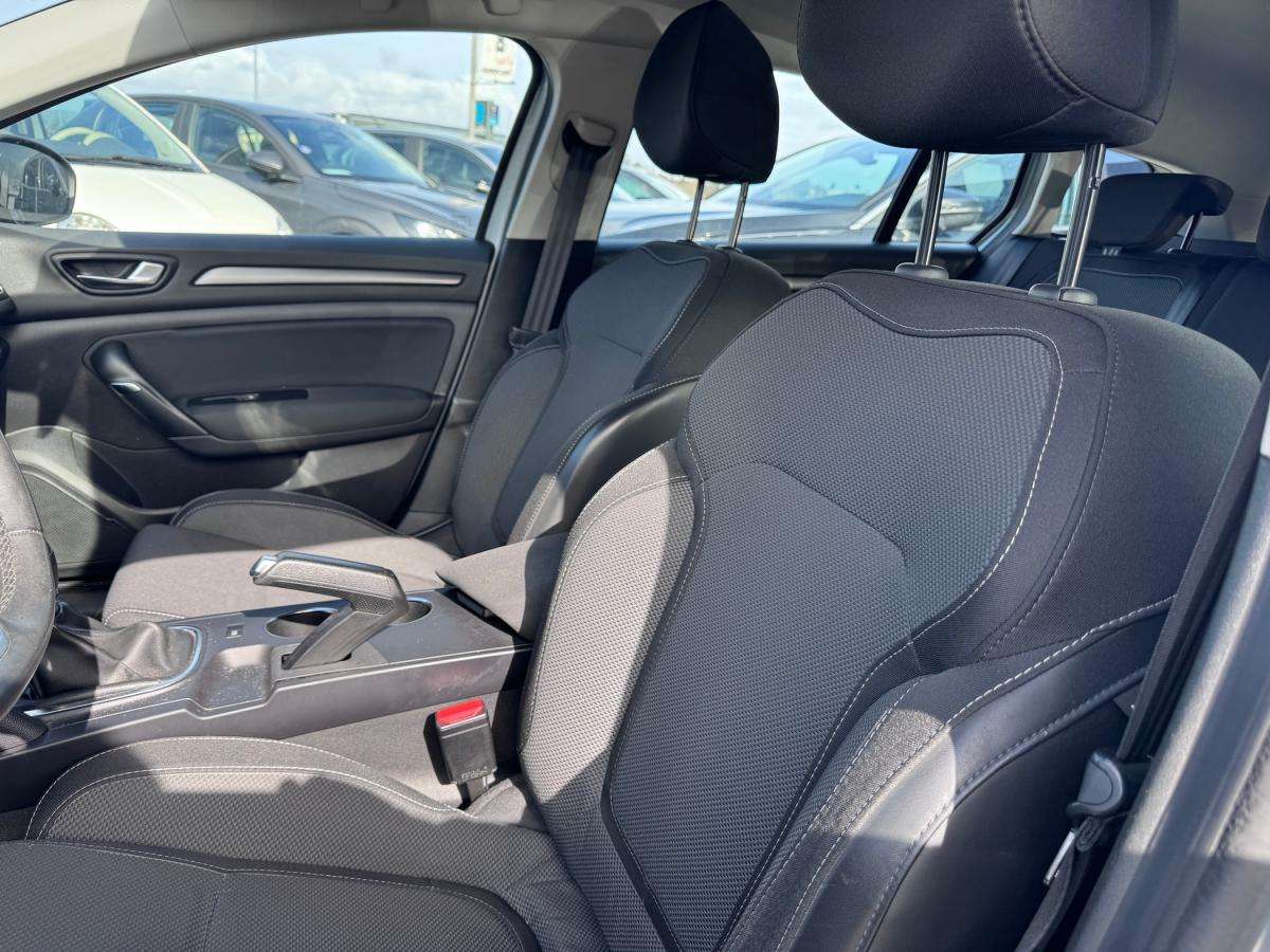 renault-megane-sport-tourer-2022-diesel-1461cc