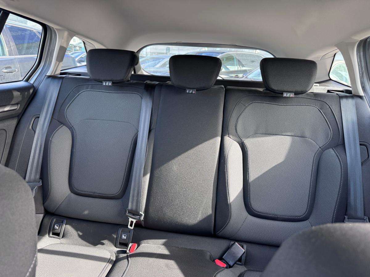 renault-megane-sport-tourer-2022-diesel-1461cc
