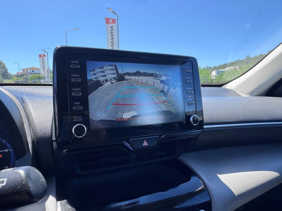 toyota-yaris-cross-2021-hibrido-a-gasolina-1490cc