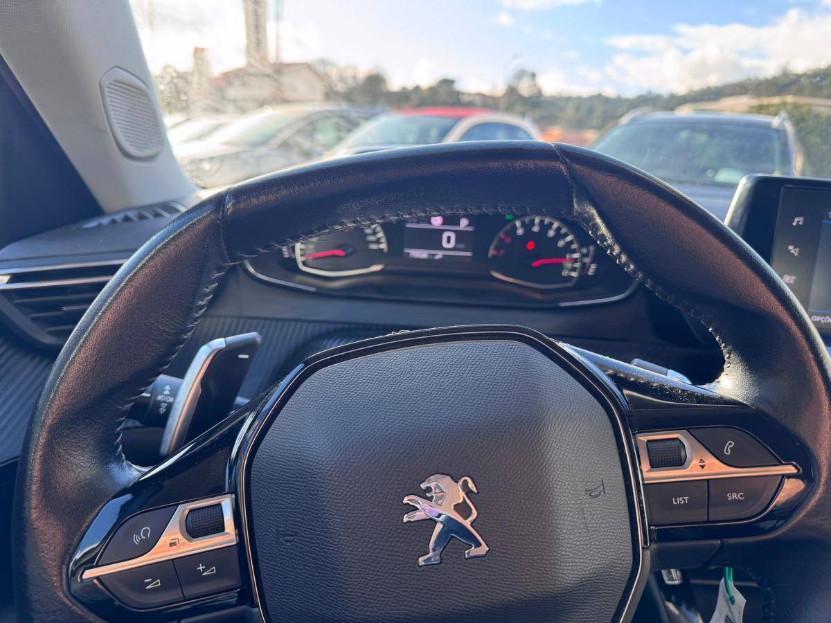 peugeot-2008-2020-gasolina-1199cc