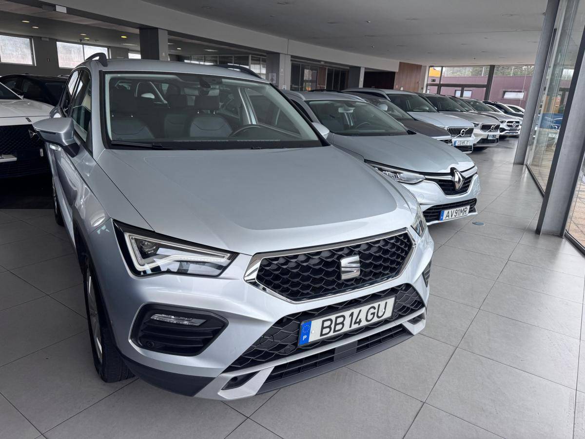 seat-ateca-2023-gasolina-999cc