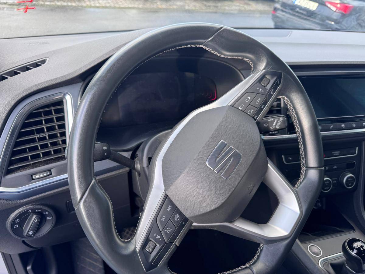 seat-ateca-2023-gasolina-999cc