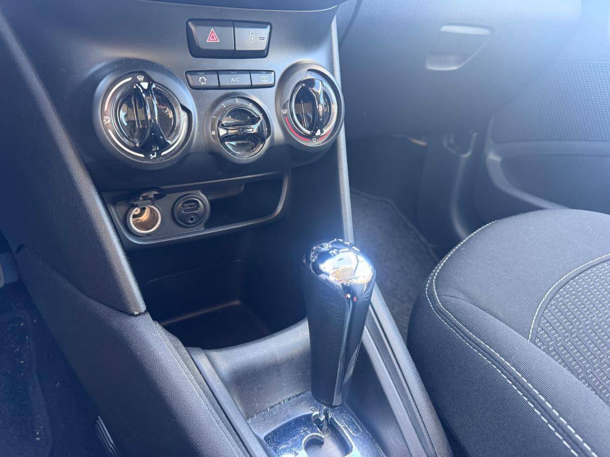 peugeot-208-2015-gasolina-1199cc