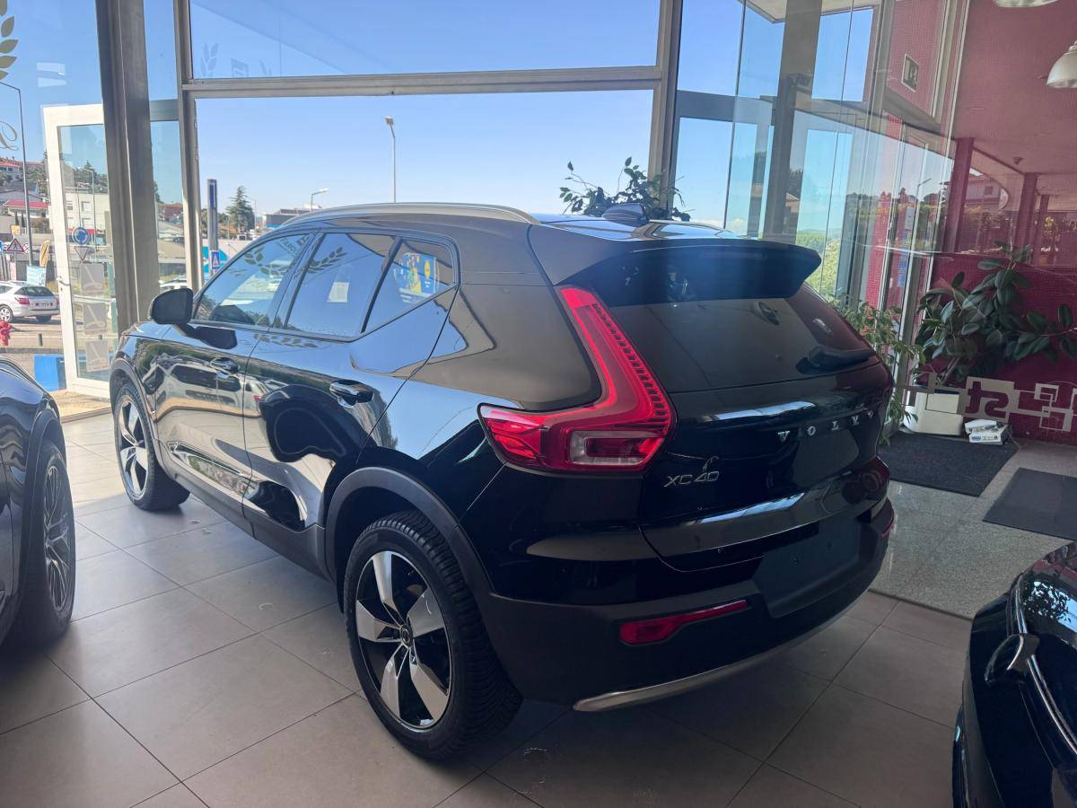 volvo-xc40-2020-gasolina-1477cc