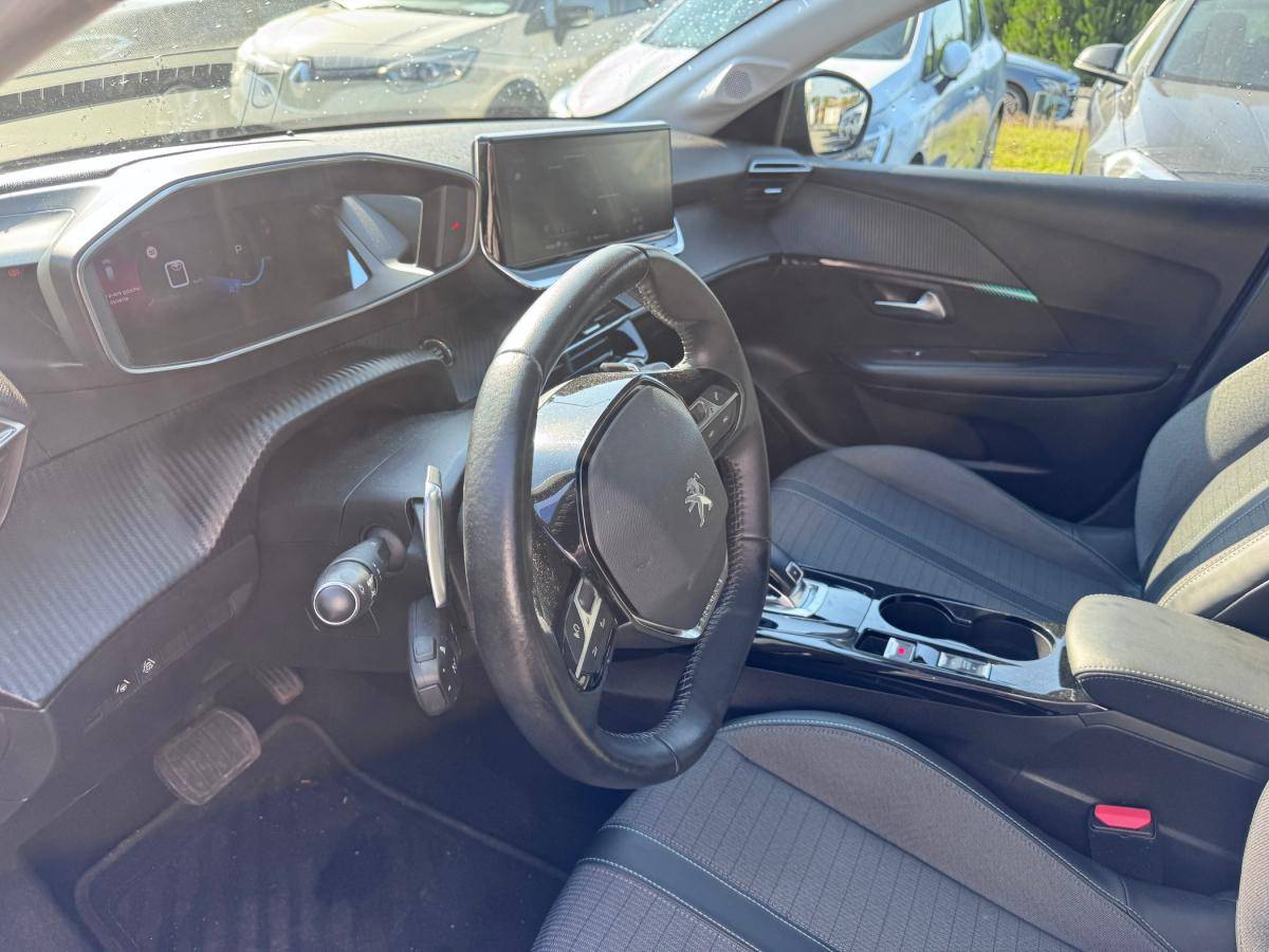 peugeot-208-2021-gasolina-1199cc