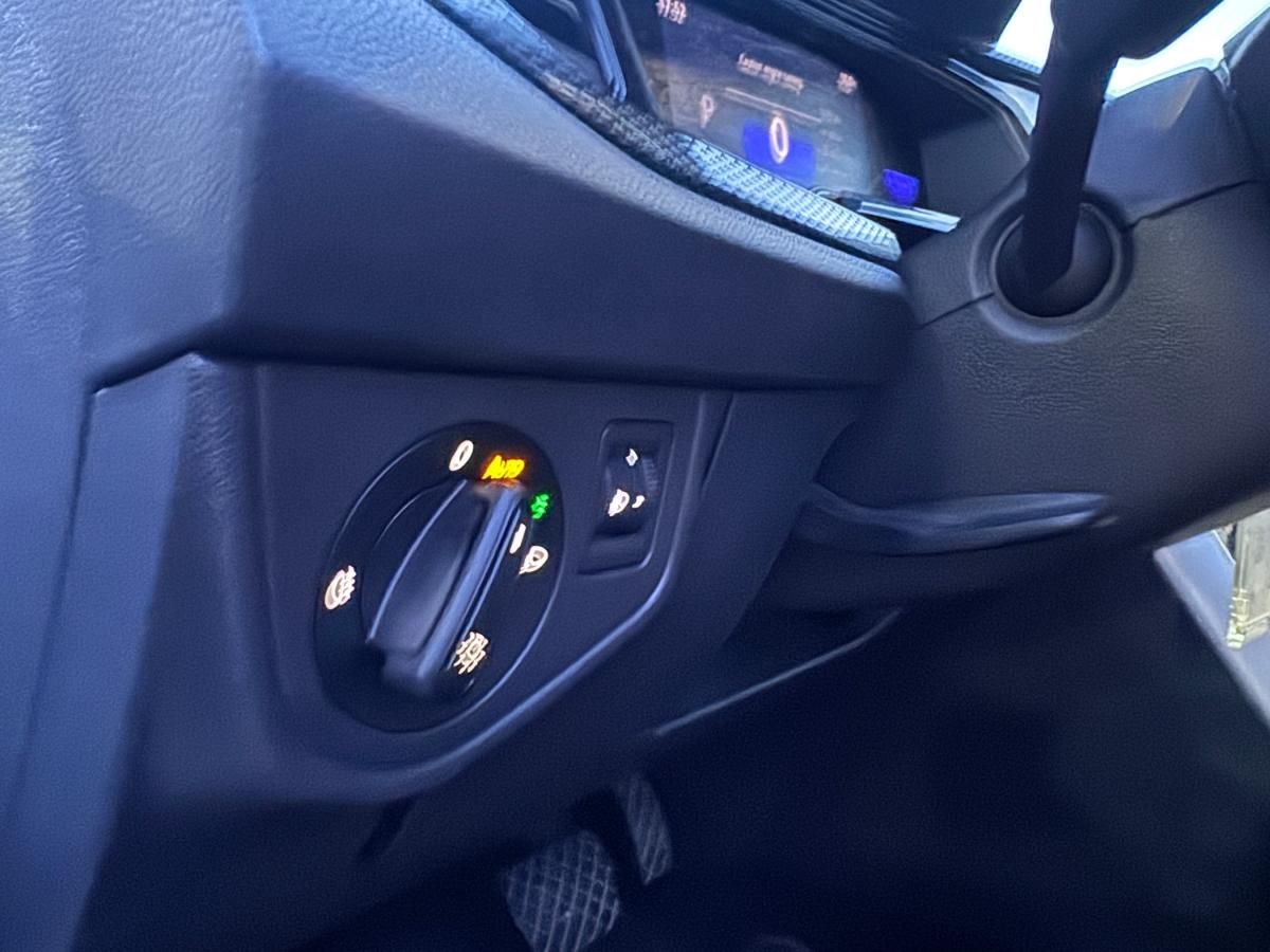 volkswagen-taigo-2022-gasolina-999cc