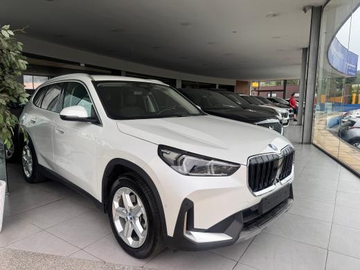 bmw-x1-2023-hibrido-a-gasolina-1499cc