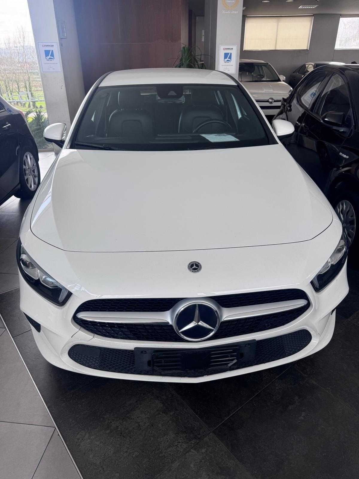 mercedes-benz-classe-a-2020-hibrido-a-gasolina-1332cc