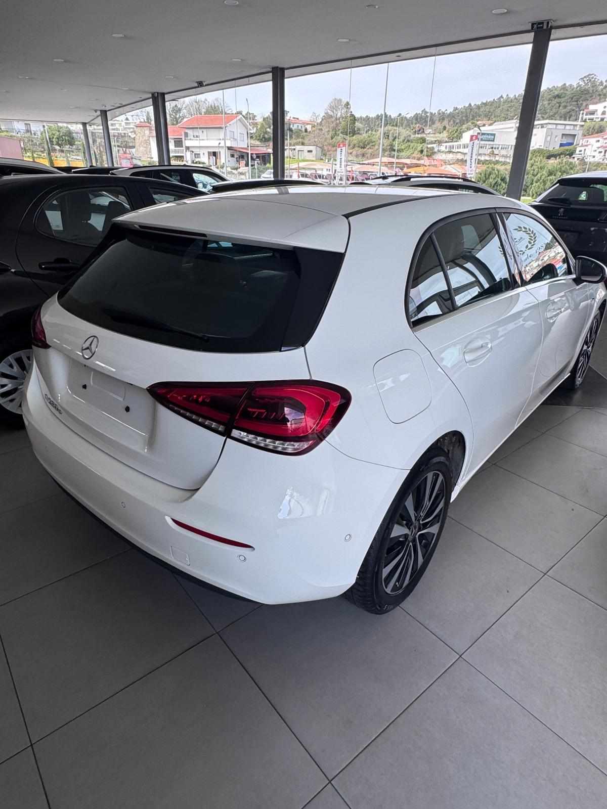 mercedes-benz-classe-a-2020-hibrido-a-gasolina-1332cc