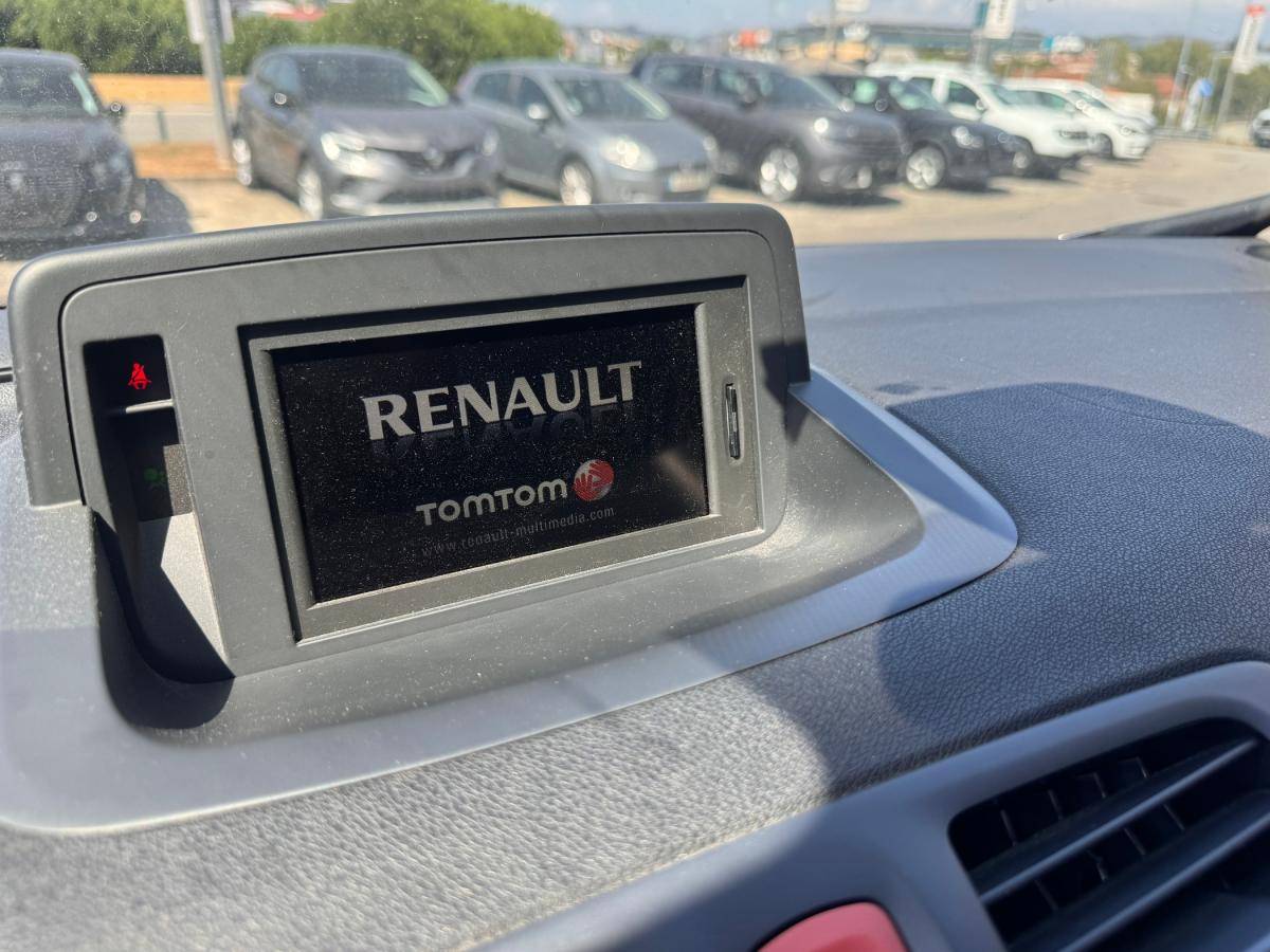 renault-megane-coupe-2011-diesel-1461cc
