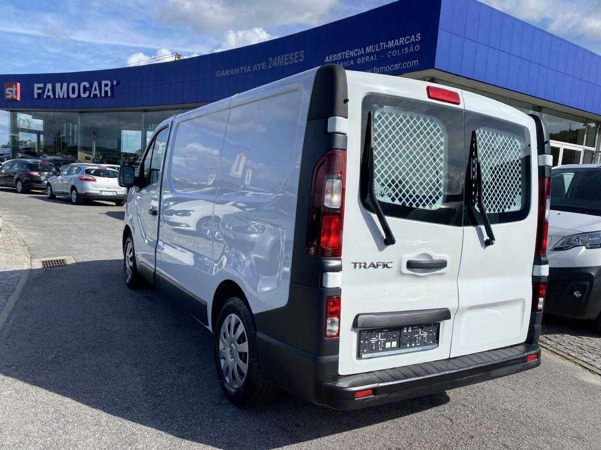 renault-trafic-2016-diesel-1600cc