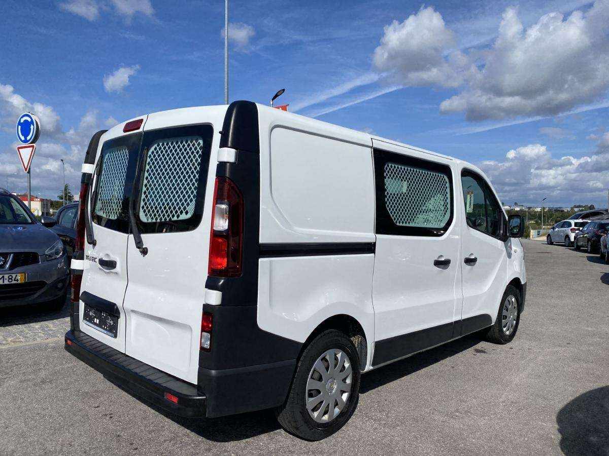 renault-trafic-2016-diesel-1600cc
