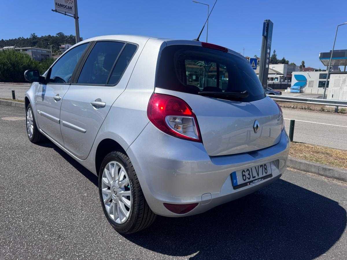 renault-clio-2011-gasolina-1149cc
