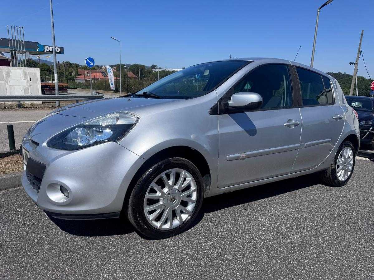 renault-clio-2011-gasolina-1149cc