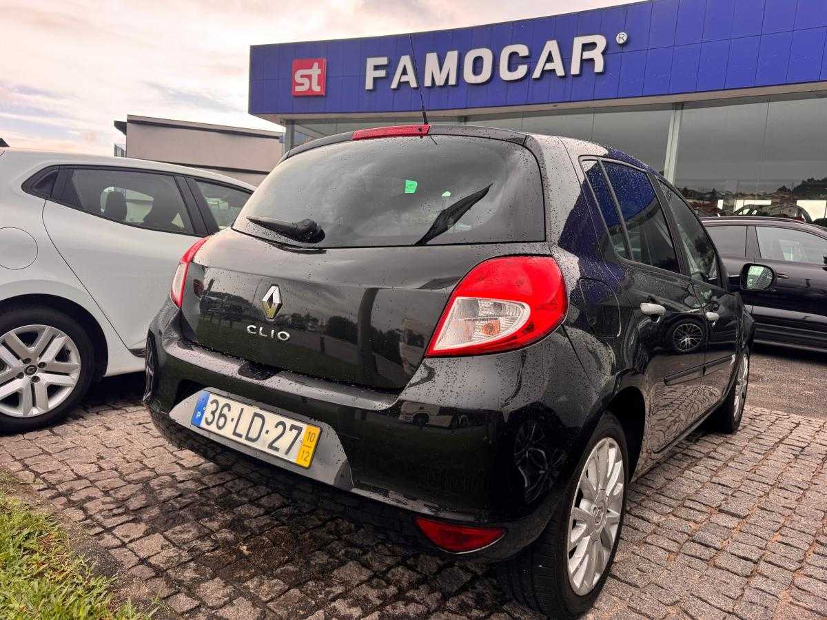 renault-clio-2010-gasolina-1149cc