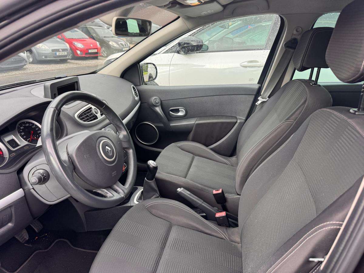 renault-clio-2010-gasolina-1149cc