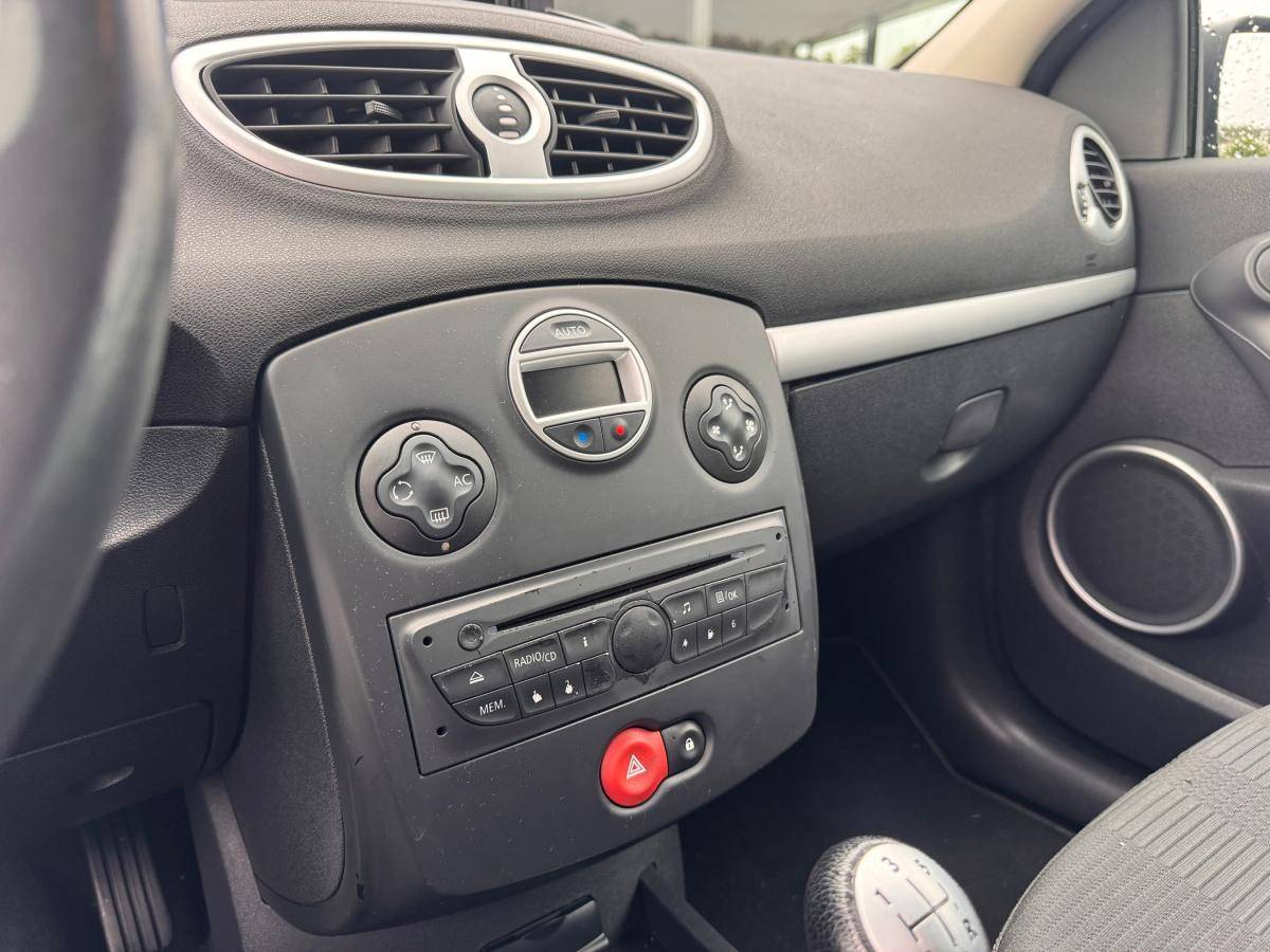 renault-clio-2010-gasolina-1149cc